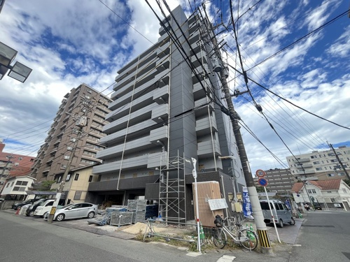 熊本市中央区水前寺１丁目の賃貸マンションのエントランス