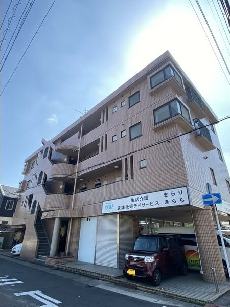 ARK21ビルの外観