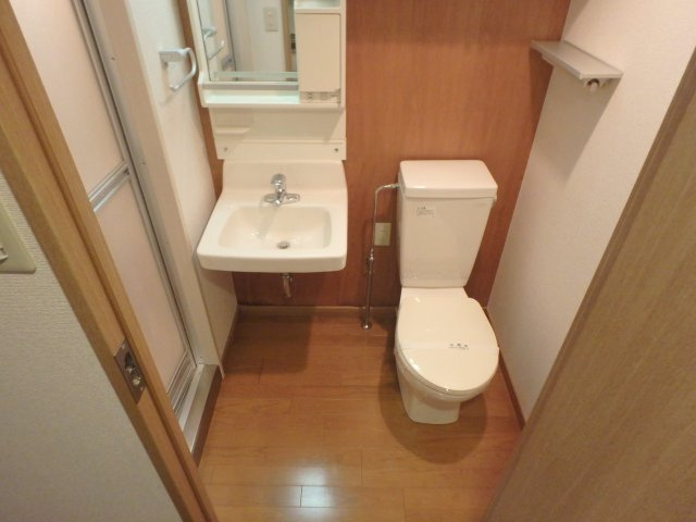 【トイレ】 | ＡＶＩＯＮ　７Ｍ８ | 落ち着いたトイレです