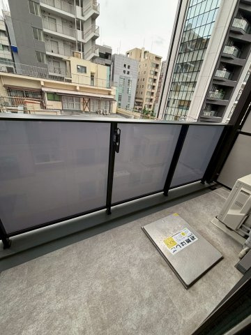 プラウドフラット本郷三丁目のバルコニー