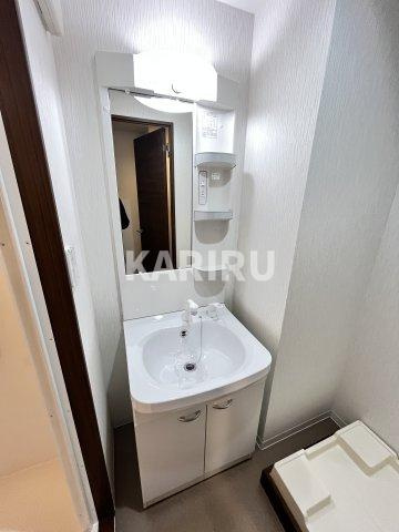 インペリア今福南の洗面所|コンパクトで使いやすい洗面所