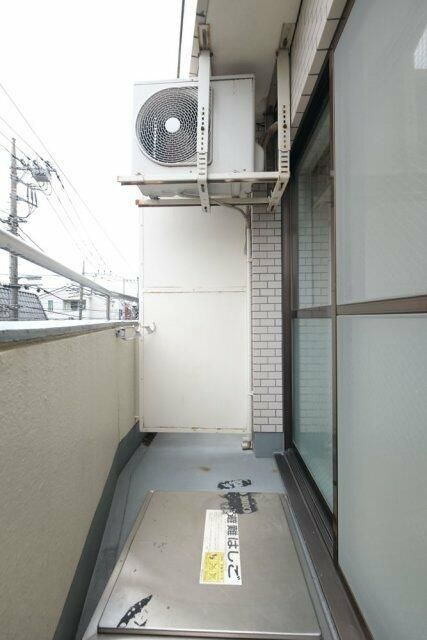 日神パレス豊玉のバルコニー