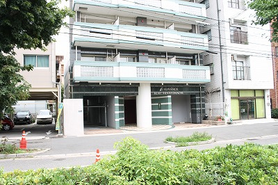 【エントランス】アドバンス神戸湊町
