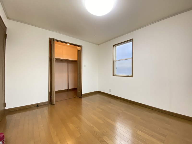 東寺尾中台戸建の洋室|洋室7帖