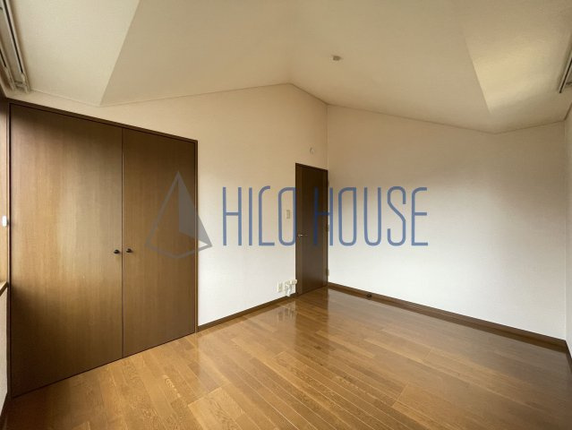 砂新田貸家の寝室