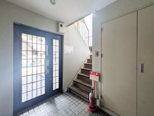 パール武庫川のエントランス