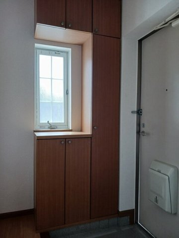 【玄関】 | ソル・サリエンテＢ