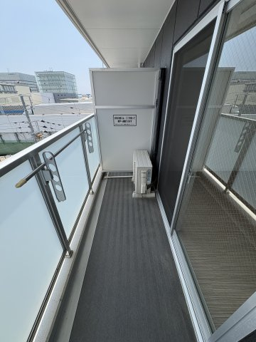 【バルコニー】SEA　SIDE　PALACE　KOBE(シーサイドパレスコウベ)