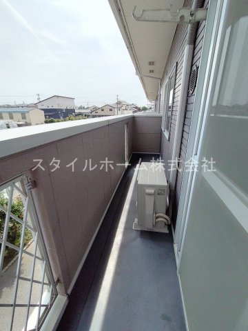 【バルコニー】 | ウイングハイツ | 別部屋写真です。