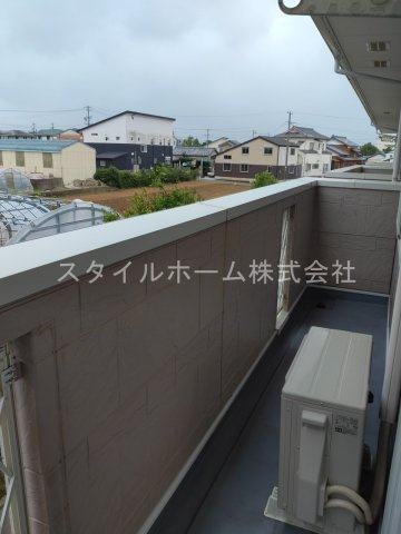 【バルコニー】 | ウイングハイツ | 別部屋写真です。