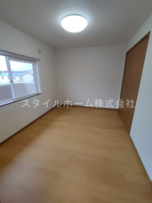 【内装】 | ウイングハイツ | 別部屋写真です。