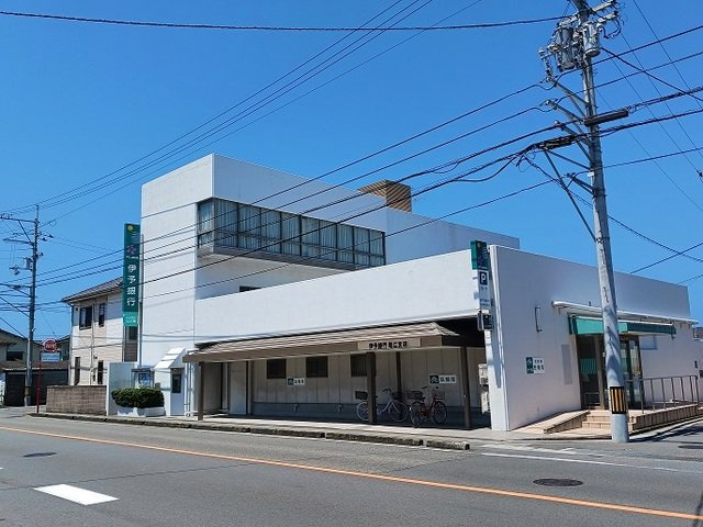 【周辺】 | ミルト・アハト | 伊予銀行堀江支店様まで450m