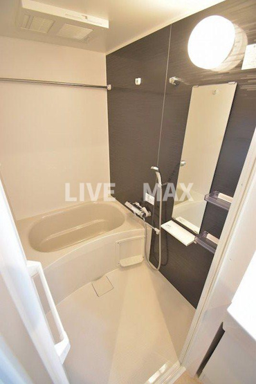 【浴室】ファーストフィオーレ江坂レガリス