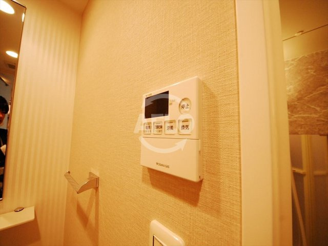 サムティ難波VIVOの設備|サムティ難波ＶＩＶＯ　浴室暖房乾燥機