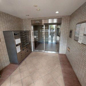 【エントランス】 | カーサ　ビオラ