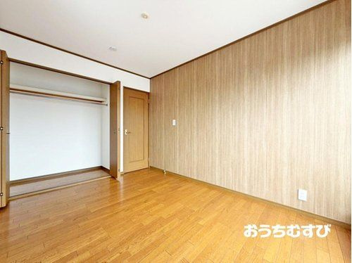 尾張旭市城山町三ツ池の洋室