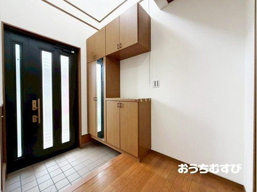尾張旭市城山町三ツ池の玄関
