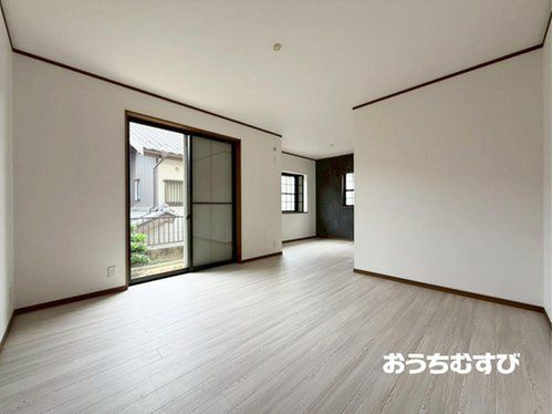 尾張旭市城山町三ツ池の居間・リビング