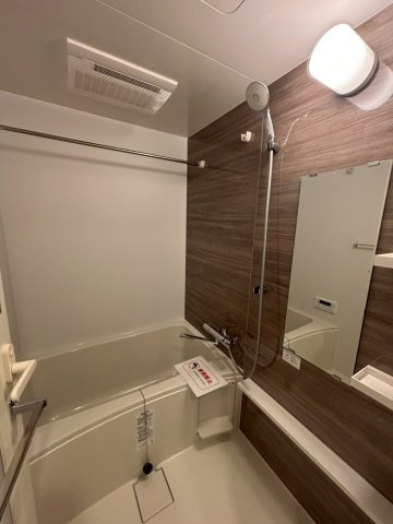 グランエール西日暮里NORTHの浴室