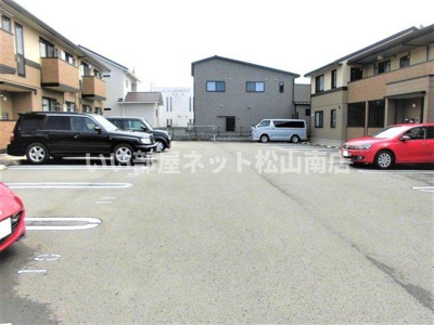 【駐車場】 | 空と風　A棟