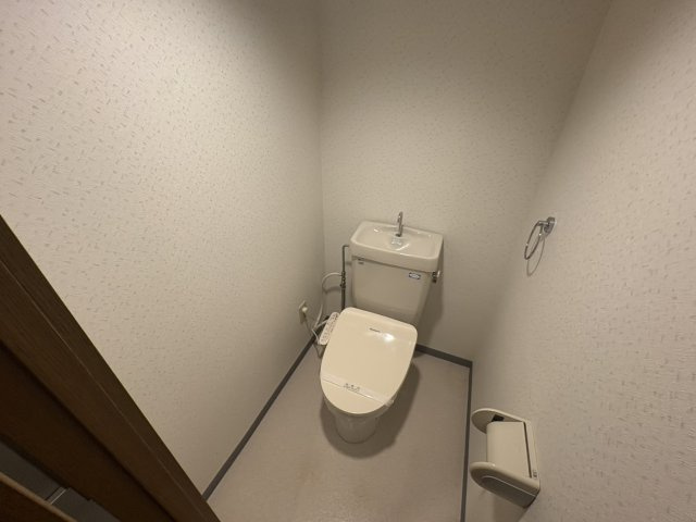 ヴィラセゾン甲南のトイレ