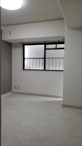 ガーデンハイツ芦屋の居間・リビング