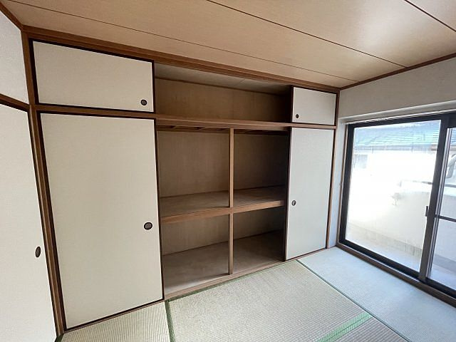 フロール中山手の和室