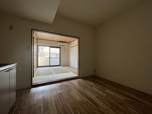フロール中山手の居間・リビング