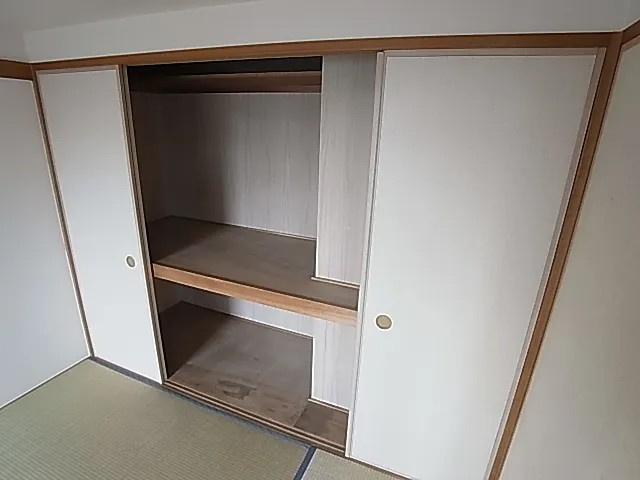 プレステージ深江南町の収納