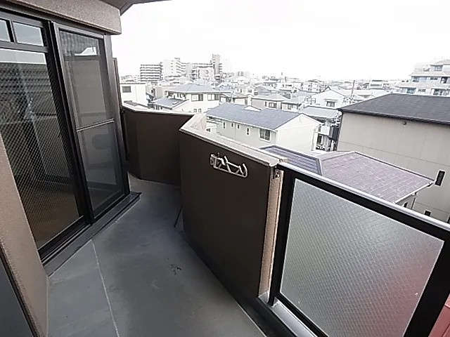 プレステージ深江南町のバルコニー