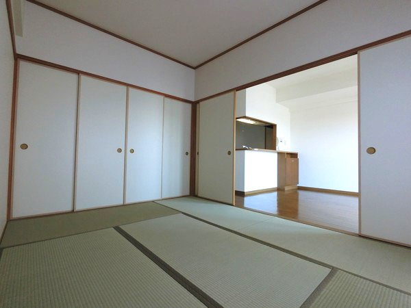 プレステージ深江南町の居間・リビング