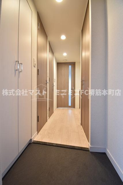 大阪市中央区森ノ宮中央２丁目の賃貸マンションの玄関