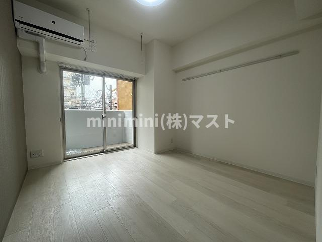 大阪市中央区東心斎橋２丁目の賃貸マンションの居間・リビング
