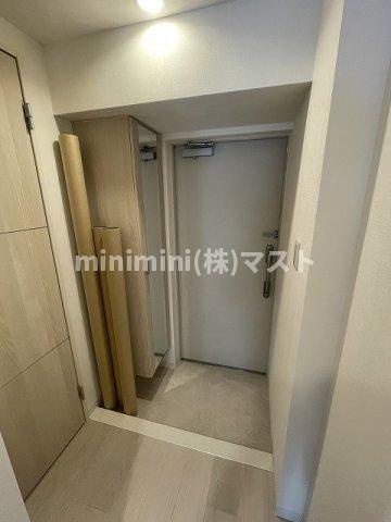 大阪市中央区東心斎橋２丁目の賃貸マンションの玄関
