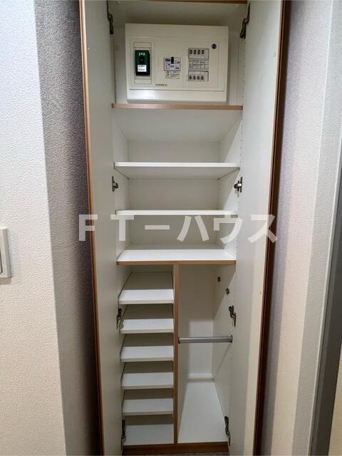 南海サザンコート行徳の玄関