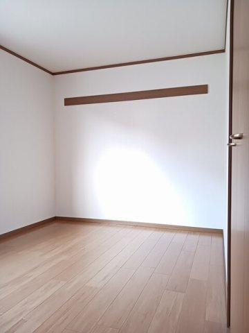 カーサ　ラウレールⅡの内装|内装は落ち着いています