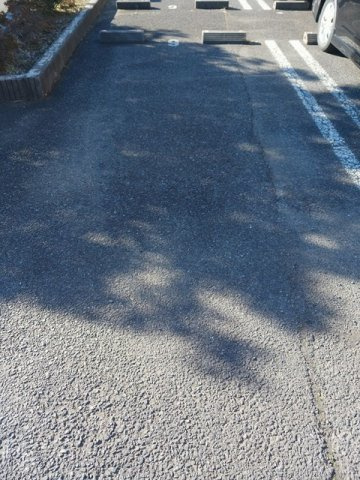 ア・ラ・モード　エムⅡの駐車場|駐車場があります