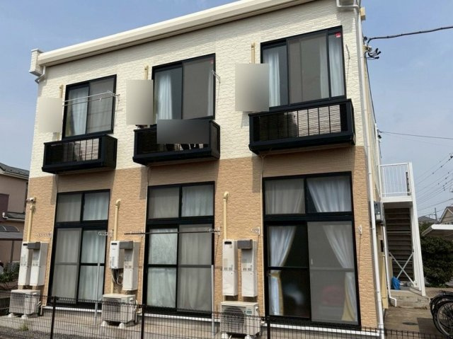 レオパレスかたくりの外観