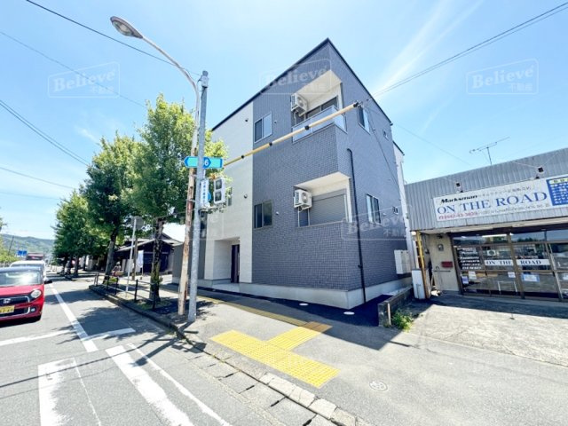 ウィンクルム・CRESTの外観|お洒落な外観です★