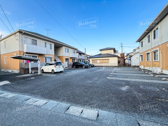 サンライズ北野の駐車場|駐車スペースもあります☆