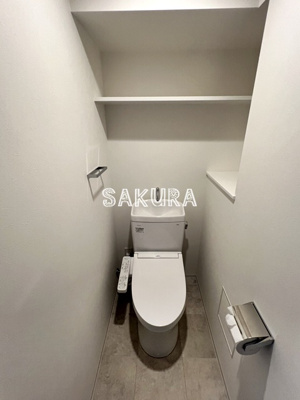 【トイレ】 | SCL関内 | 落ち着いた色調のトイレです♪