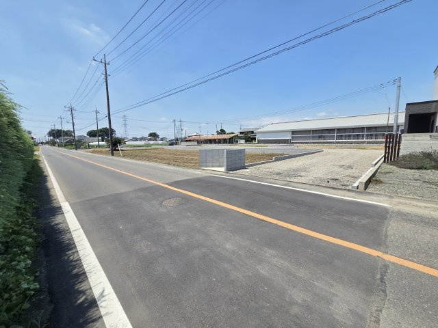 新築　太田市大原町第9　クレイドルガーデン　5号棟の前面道路含む現地写真|現地写真　南側接道幅員約6.9ｍ