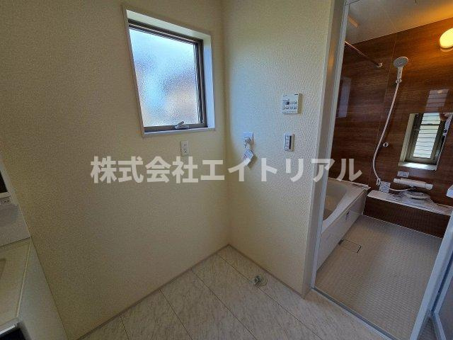 可児市長坂3丁目　新築戸建　全1棟の洗面所|1階