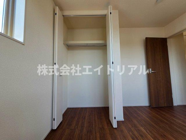 可児市長坂3丁目　新築戸建　全1棟の収納|2階　洋室5.5帖