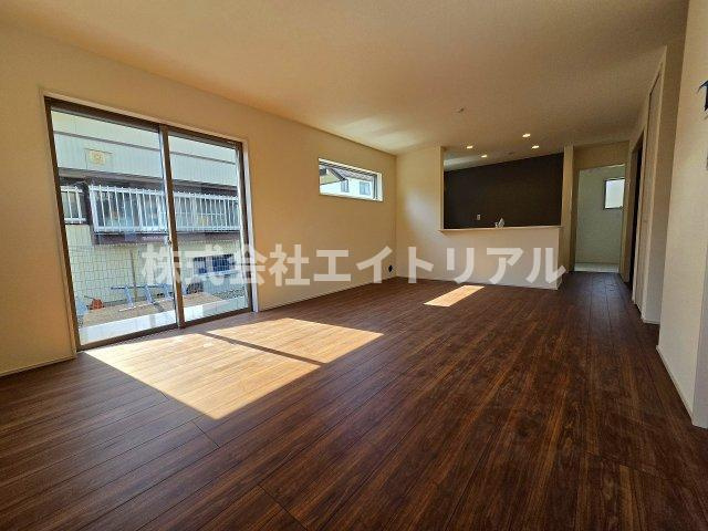 可児市長坂3丁目　新築戸建　全1棟の居間・リビング|1階