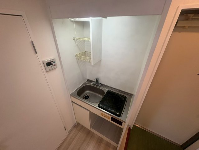 アイワステーションビルⅥ号館のキッチン