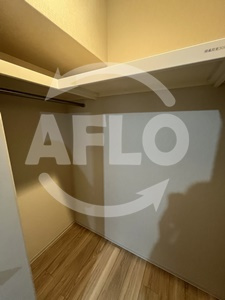 アーバネックス南新町の収納|アーバネックス南新町　ウォークインクローゼット