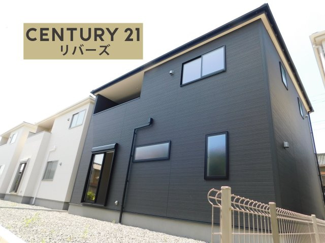 海部郡大治町大字八ツ屋字裏畑の新築一戸建の外観|☆３号棟☆  　新価格！！いつでもご案内できます♪（お問合せ当日、平日、水曜、夜間でもＯＫ）　長期優良住宅♪　５ＬＤＫ！　敷地５１．６７坪　駐車並列３台ＯＫ　南に広い庭付き♪　続き間ＬＤＫ２１．５帖♪