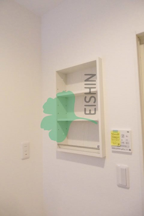 Calm dwell(カームドエル)|脱衣所に棚が付いています