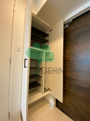 エンクレスト博多駅南FIT（エンクレスト博多駅南フィット）の玄関|下駄箱もしっかりついてます！
